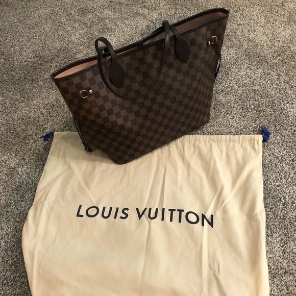Louis Vuitton Neverfull MM - Picture 5 of 15